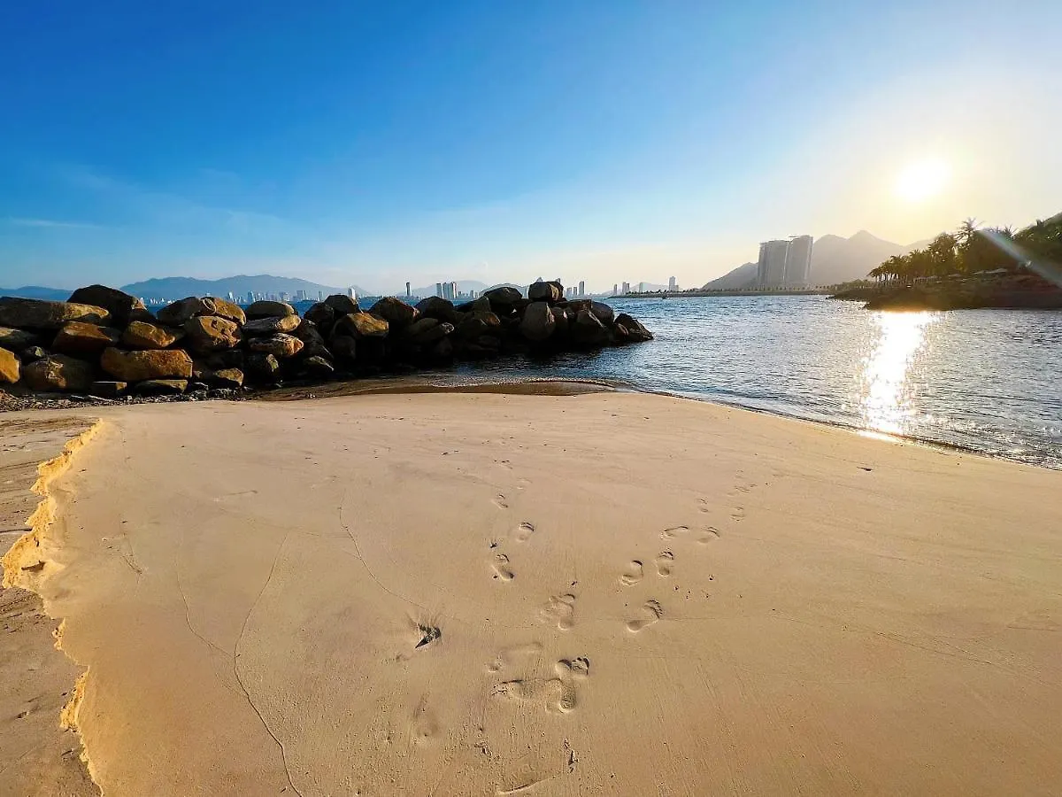 *****  Alibu Resort Nha Trang Vietnam