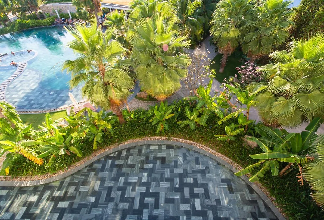 Alibu Resort 芽庄 5*,  越南