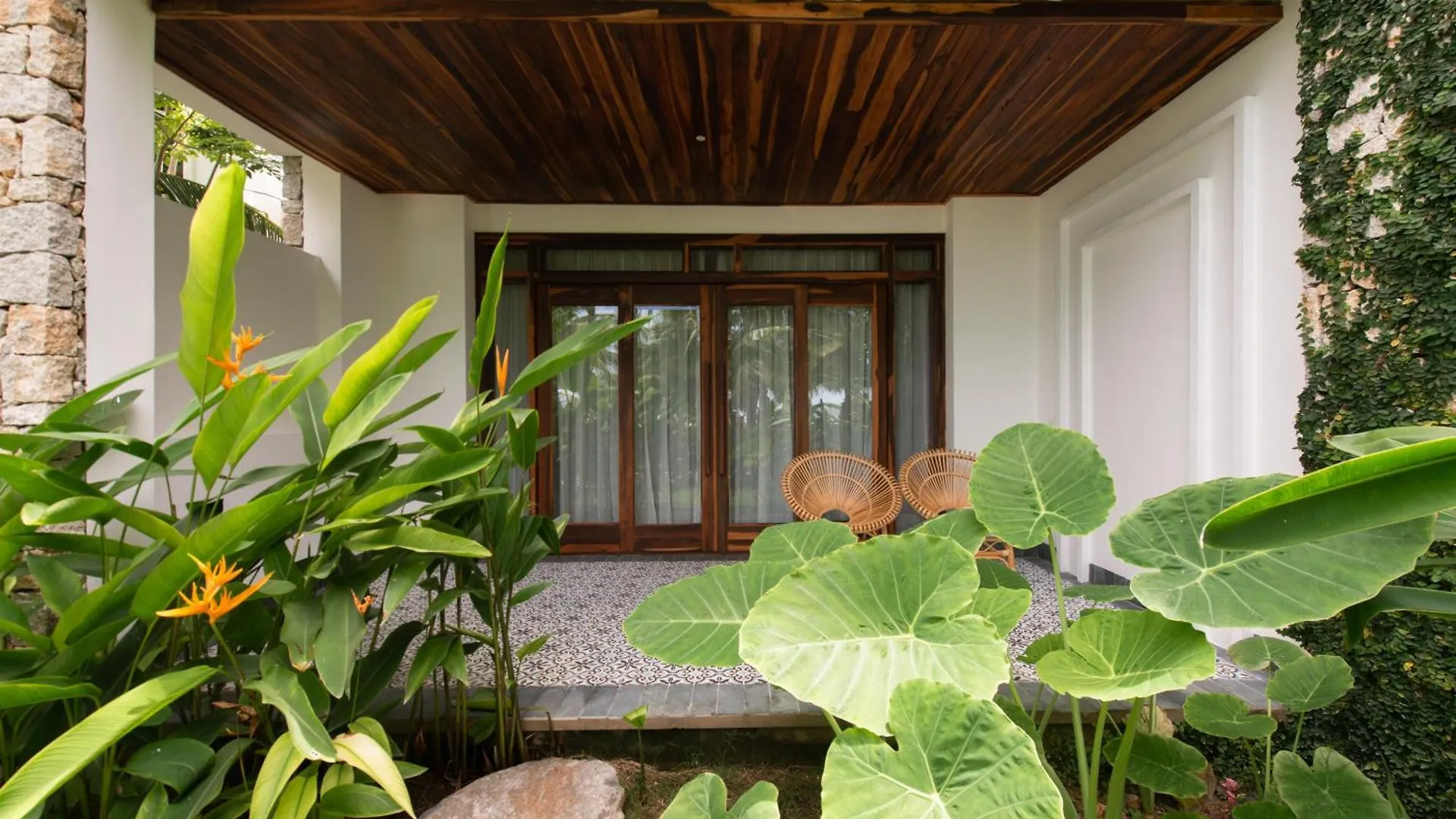 Alibu Resort Nha Trang 5*,  Vietnam